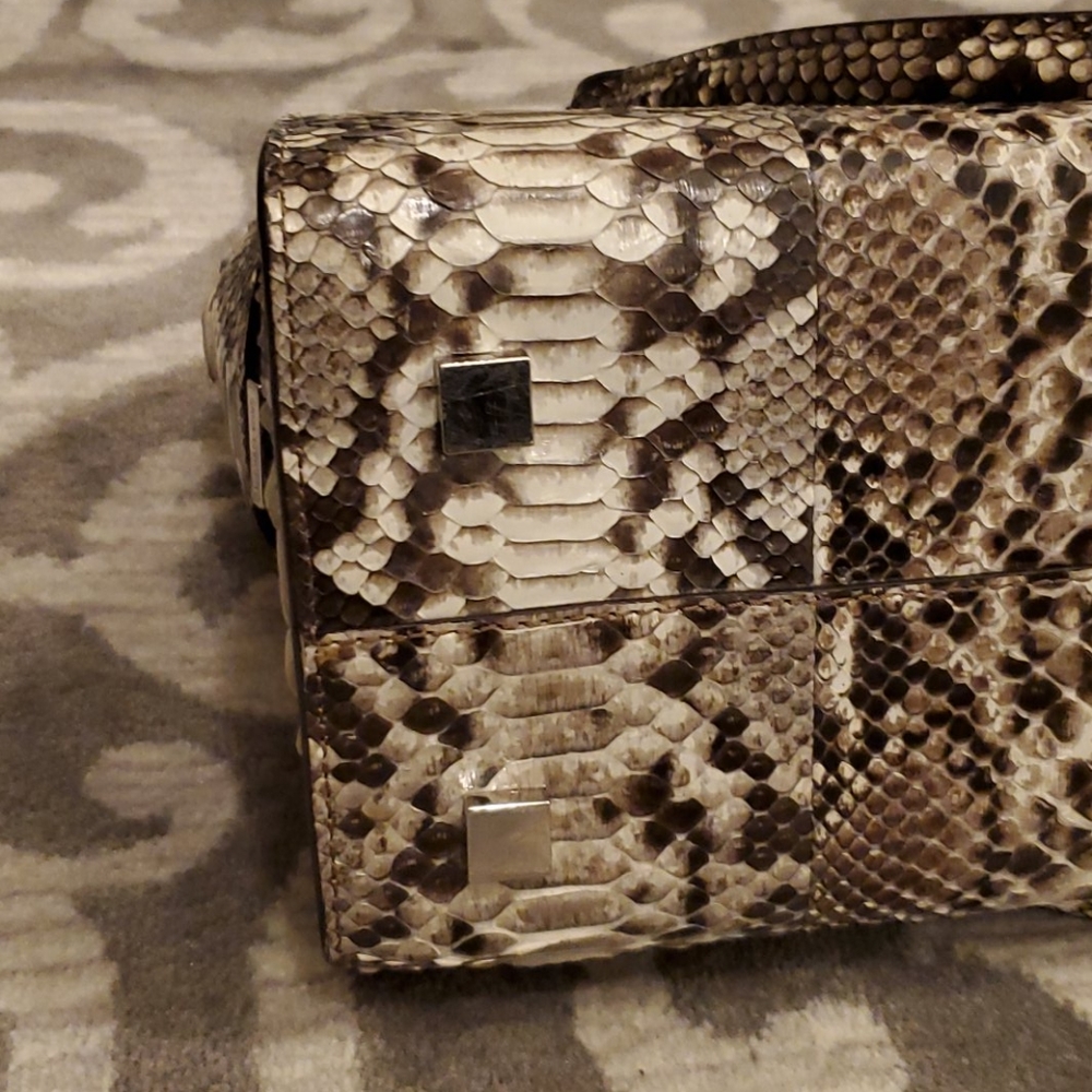 MK Collection Satchel - Picture 4 of 6